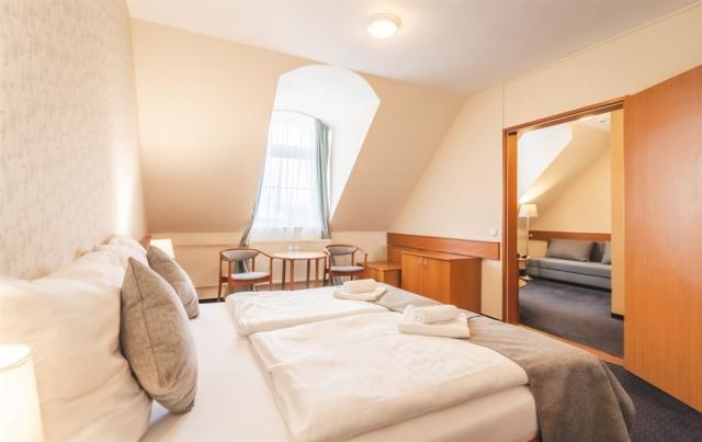 hotel-thermal-madarsko-mosonmagyarovar-dvouluzkovy-pokoj-s-pris