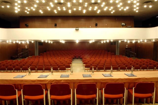 hotel-splendid-slovensko-piestany-konferencni-mistnost (2).JPEG