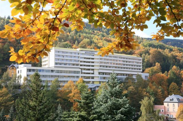 Behounek_Autumn.jpg