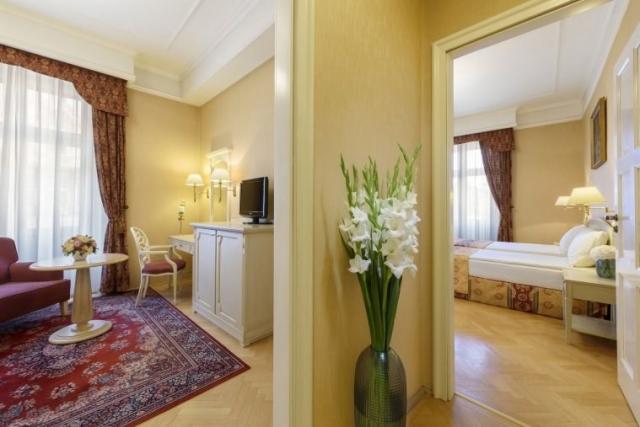 danubius-hotel-astoria-city-center-madarsko-budapest-rodinny-po