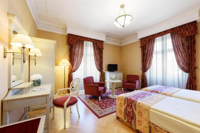 danubius-hotel-astoria-city-center-madarsko-budapest-rodinny-po