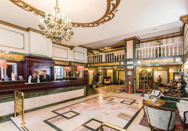 danubius-hotel-astoria-city-center-madarsko-budapest-recepce.jp