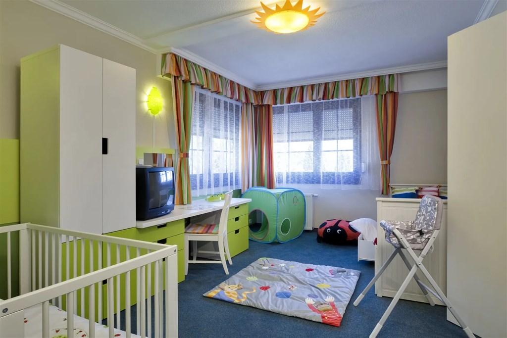 hotel-thermal-aqua-madarsko-heviz-rodinny-apartman.png