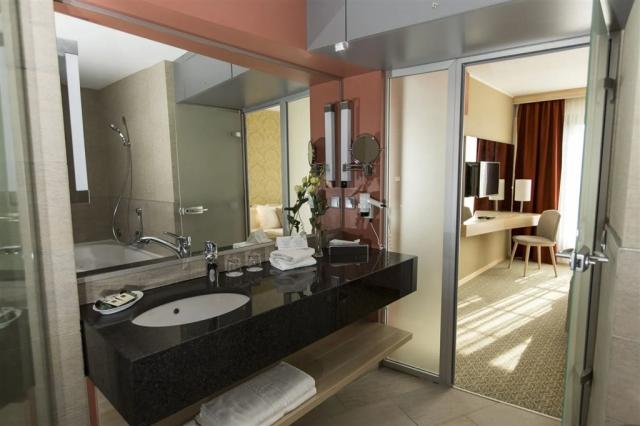 hotel-thermal-aqua-madarsko-heviz-dvouluzkovy-apartman-superior
