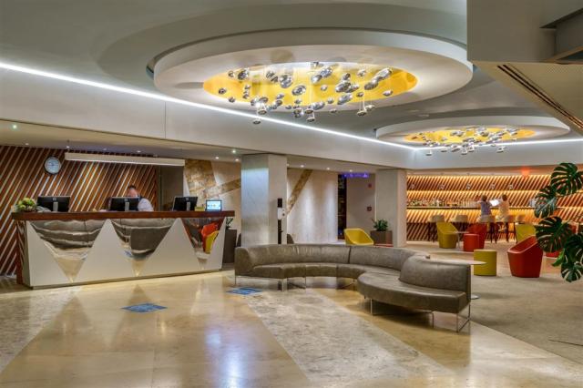 hotel-thermal-aqua-madarsko-heviz-recepce (2).png