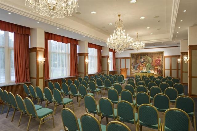 hotel-thermal-heviz-madarsko-heviz-konferencni-mistnost (2).png