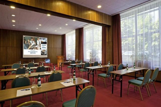 hotel-thermal-heviz-madarsko-heviz-konferencni-mistnost.png