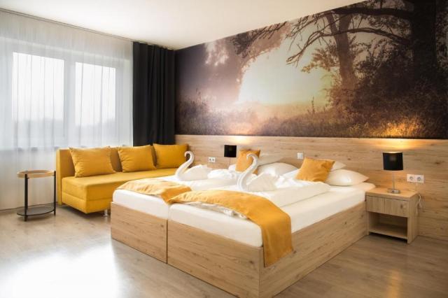 hotel-gyirmot-madarsko-gyor-dvouluzkovy-pokoj-superior (2).jpg
