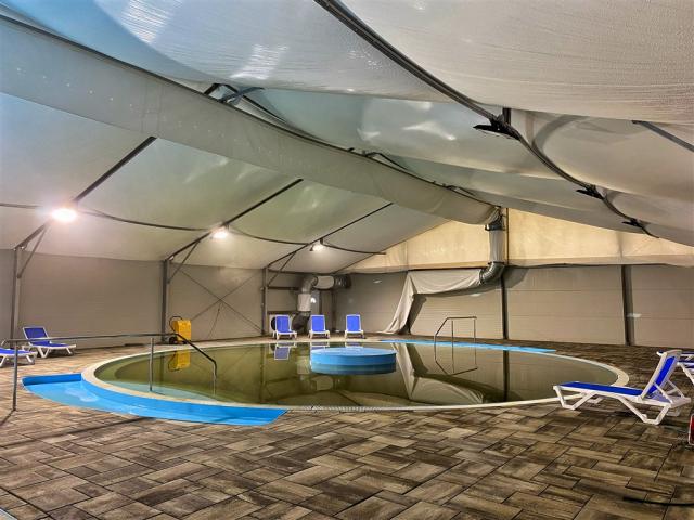 hotel-gyirmot-madarsko-gyor-wellness-termalni-lecivy-bazen.JPEG