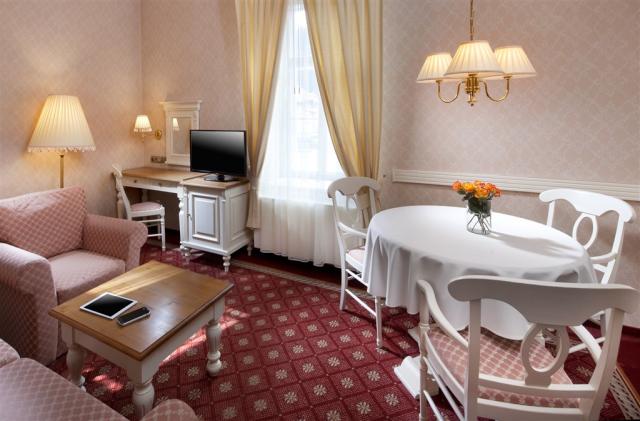 vila-alpska-ruze-ceska-republika-luhacovice-apartman (9).jpg