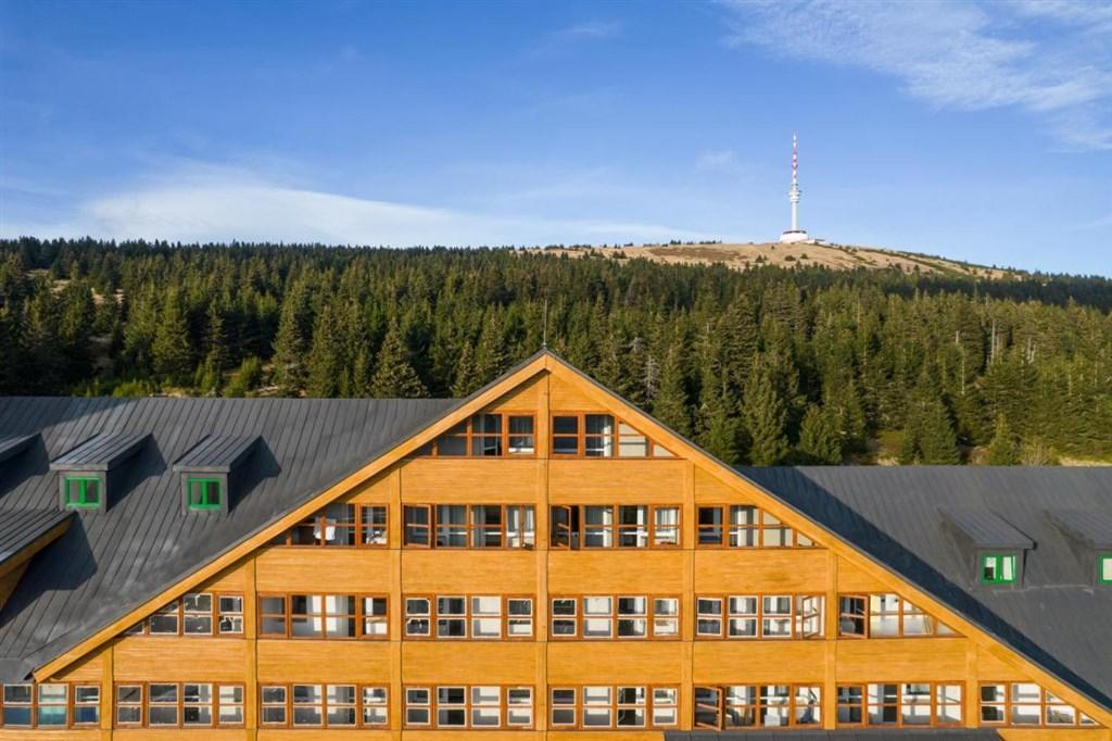 hotel-petrovy-kameny-ceska-republika-loucna-nad-desnou-pohled-n