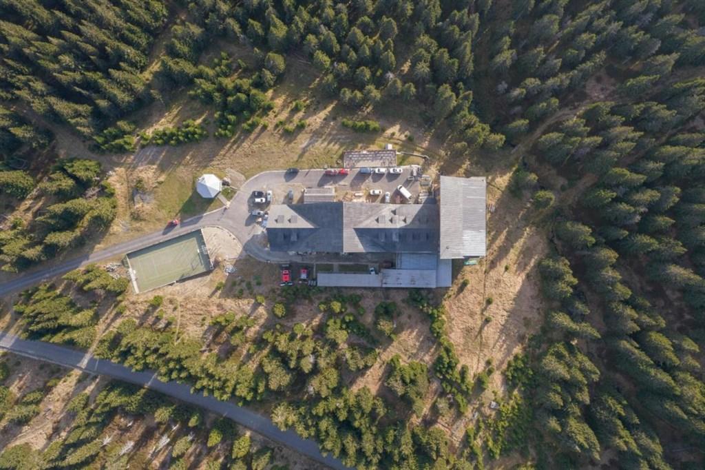 hotel-petrovy-kameny-ceska-republika-loucna-nad-desnou-pohled-n