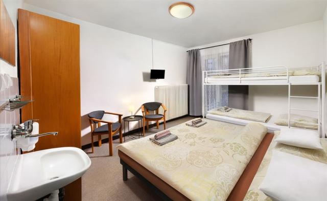 hotel-liptov-slovensko-demanovska-dolina-dvouluzkovy-rodinny-po