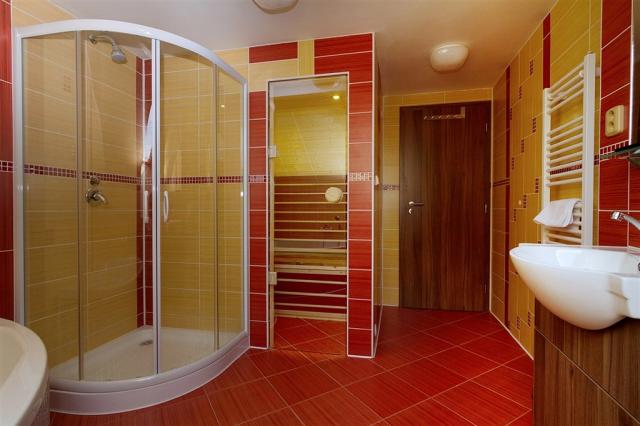 wellness-hotel-kocanda-ceska-republika-decin-pokoj-nadstandard-