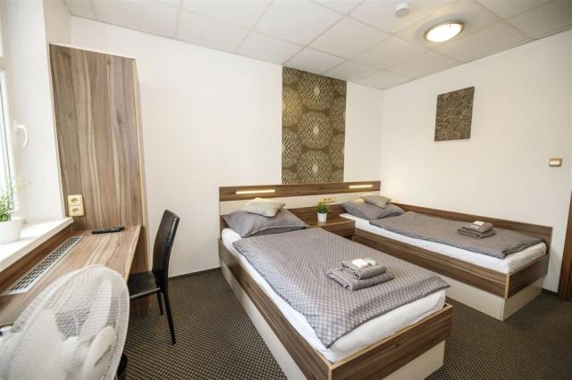 wellness-hotel-kocanda-ceska-republika-decin-pokoj-standard-dvo