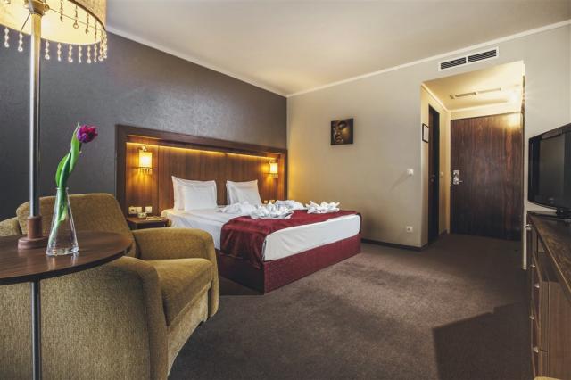Buk-Caramell-resort-Standard Doubleroom.jpg