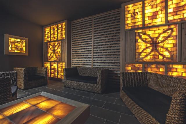 Buk-Caramell-resort-Salt room.jpg
