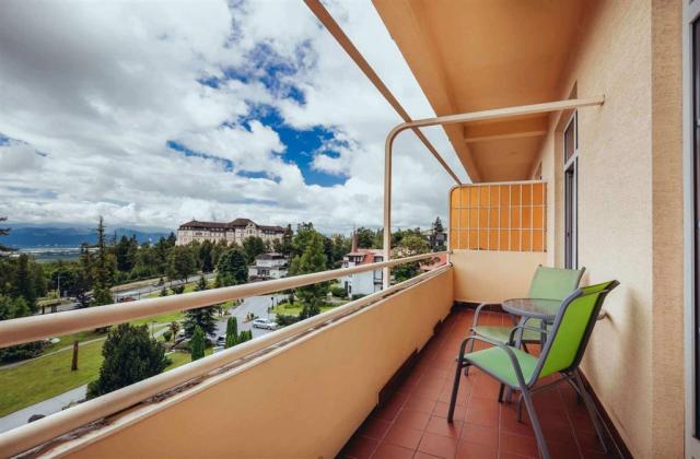 hotel-palace-kupele-novy-smokovec-vyhled-balkon.jpg