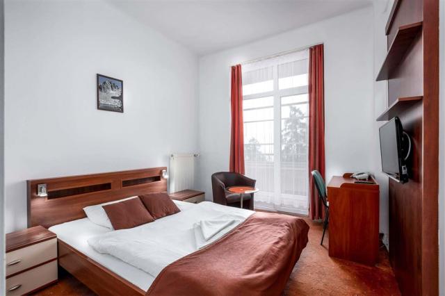 hotel-palace-kupele-novy-smokovec-pokoj-mini.jpg