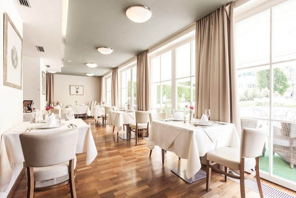 hotel-radun-luhacovice-restaurace-4.jpg