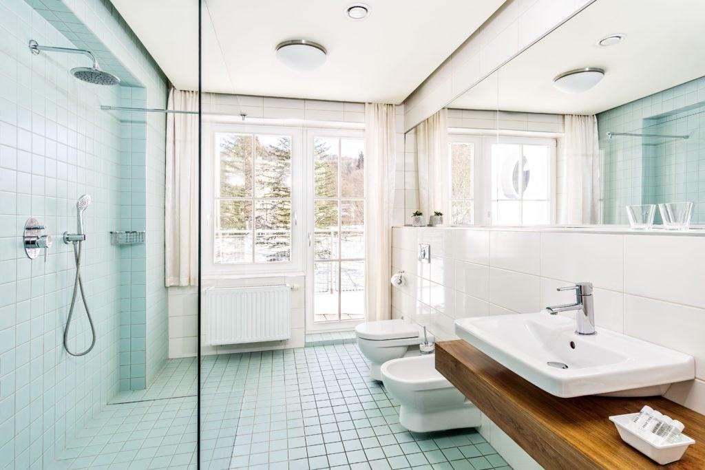 hotel-radun-ceska-republika-luhacovice-apartman-vize-koupelna.j
