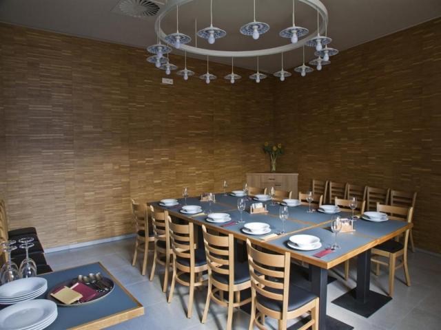 ea-business-hotel-jihlava-ceska-republika-jihlava-restaurace-Pa