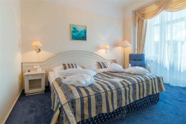 hotel-pacifik-ceska-republika-marianske-lazne-pokoj-suite (2).j