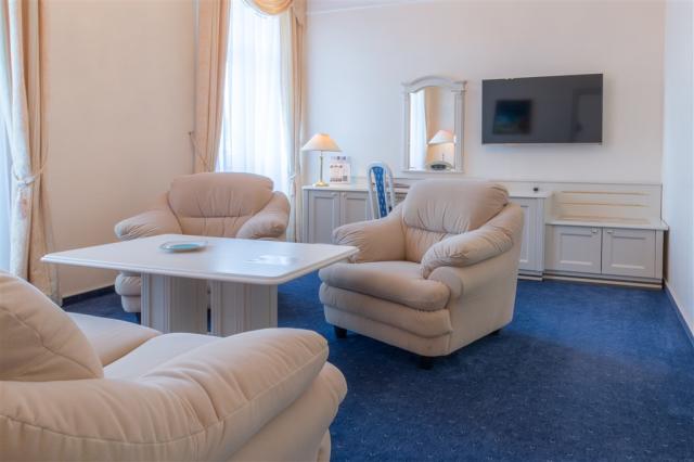 hotel-pacifik-ceska-republika-marianske-lazne-pokoj-suite.jpg