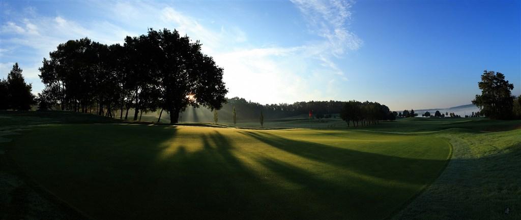 hotel-golf resort-Cesko-Olomouc - golfové hřiště.jpg