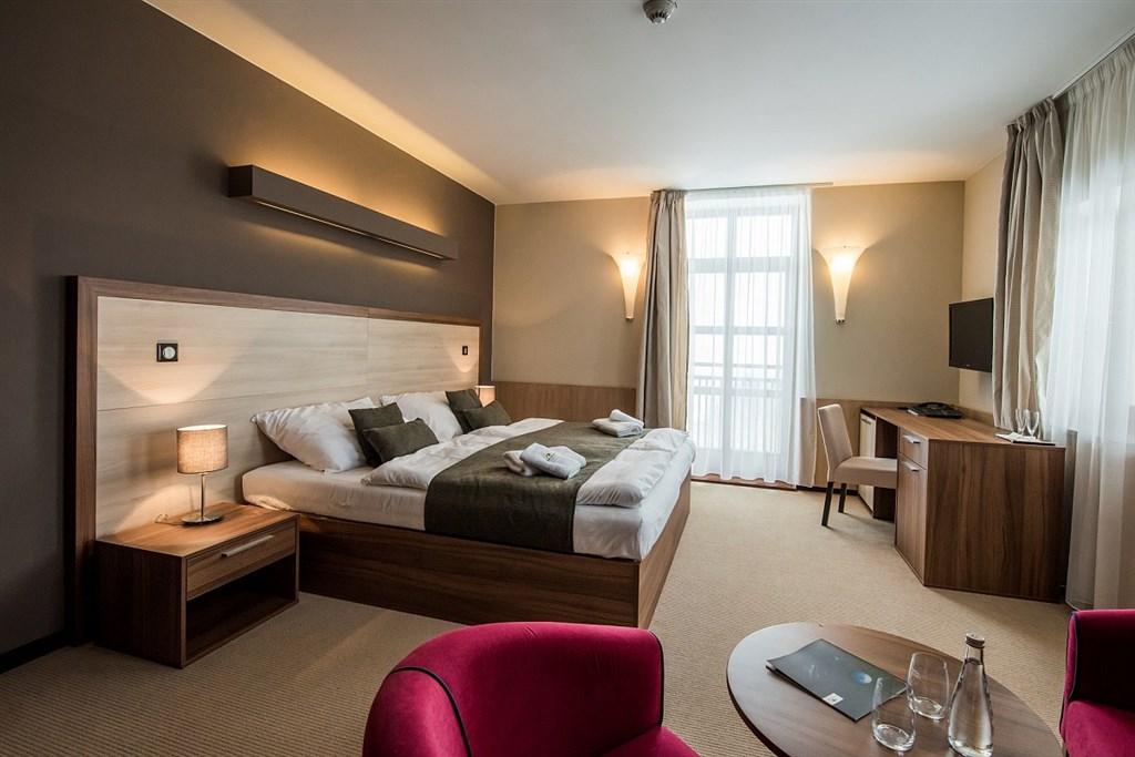 hotel-golf resort-Cesko-Olomouc-dvoulůžkový pokoj-junior suite.