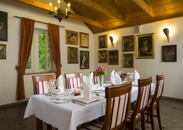 hotel-panorama-ceska-republika-lazne-libverda-restaurace.JPG