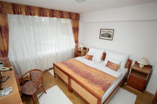Komfort-hotel-platan6.jpeg