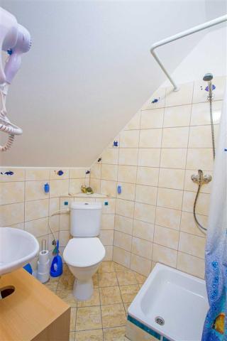hrad-vildstejn-rodinny-apartman-mezonet-koupelna.jpg