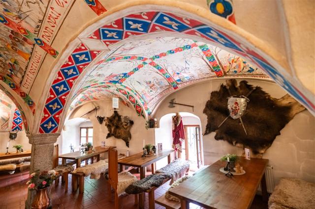 hrad-vildstejn-hodovna.jpg