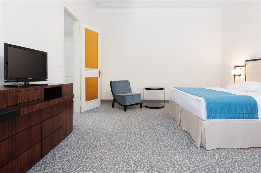 hotel-bohemia-cesko-marianske-lazne-pokoj-3.jpg