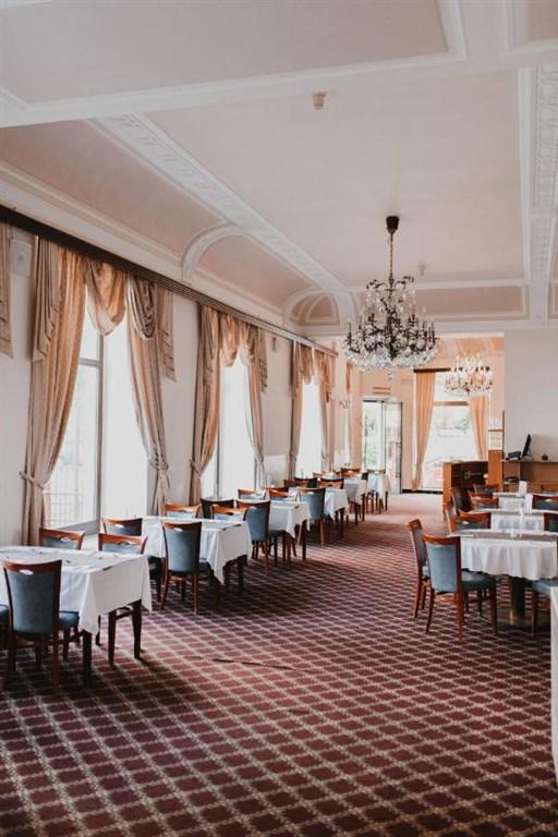 hotel-bohemia-cesko-marianske-lazne-restaurace1.jpg