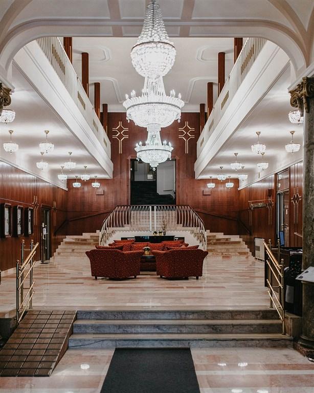 hotel-bohemia-cesko-marianske-lazne-chodba.jpg