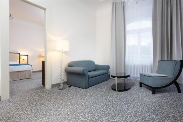 hotel-bohemia-cesko-marianske-lazne-obyvaci-pokoj.jpg