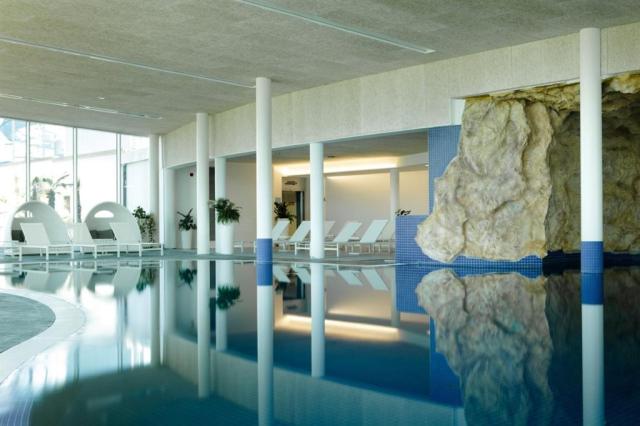 mjus-resort-thermal-park-kormend-madarsko-wellness-bazen.jpg