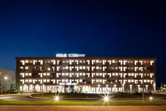 mjus-resort-thermal-park-kormend-madarsko-pohled-na-hotel.jpg