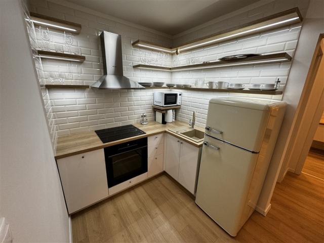 galanda-apartments-2pokojovy-apt2-kuchynka.JPG