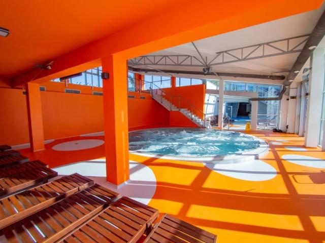 galanada-apartments-spa-and-aquapark-bazen1.jpg