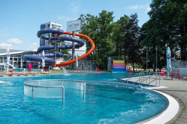 galanada-apartments-spa-and-aquapark-tobogan.jpg