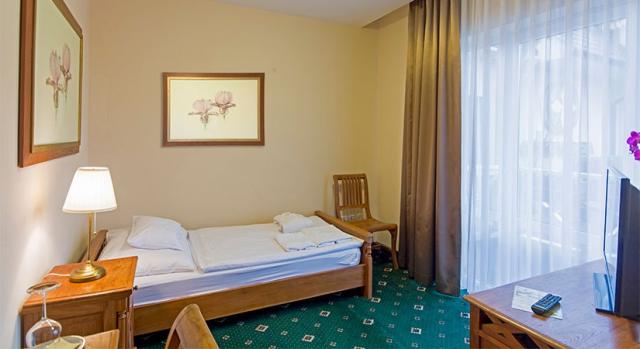 hotel-orchidea-jednoluzkovy-pokoj.jpg