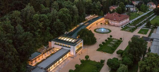 hotel-morava-ceska-republika-luhacovice-lazensky-areal.jpg