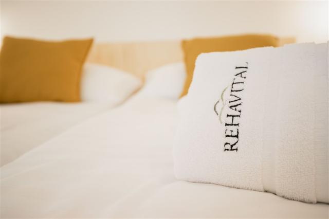 hotel-rehavital-jablonec-nad-nisou-postel.jpg