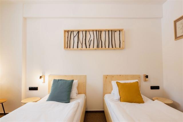 hotel-rehavital-jablonec-nad-nisou-pokoj.jpg