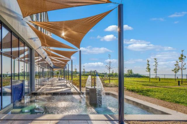 hotel-sirius-balaton-venkovni-bazen.jpg