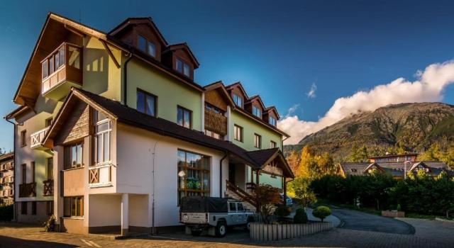 hotel-villa-siesta-pohled-na-hotel.jpg