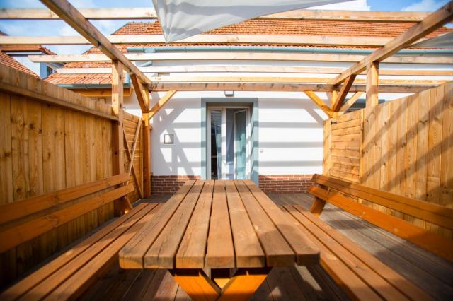 Palava-Amenity-Apartmany-Perna-triluzkovy-apartman-s-terasou-2.